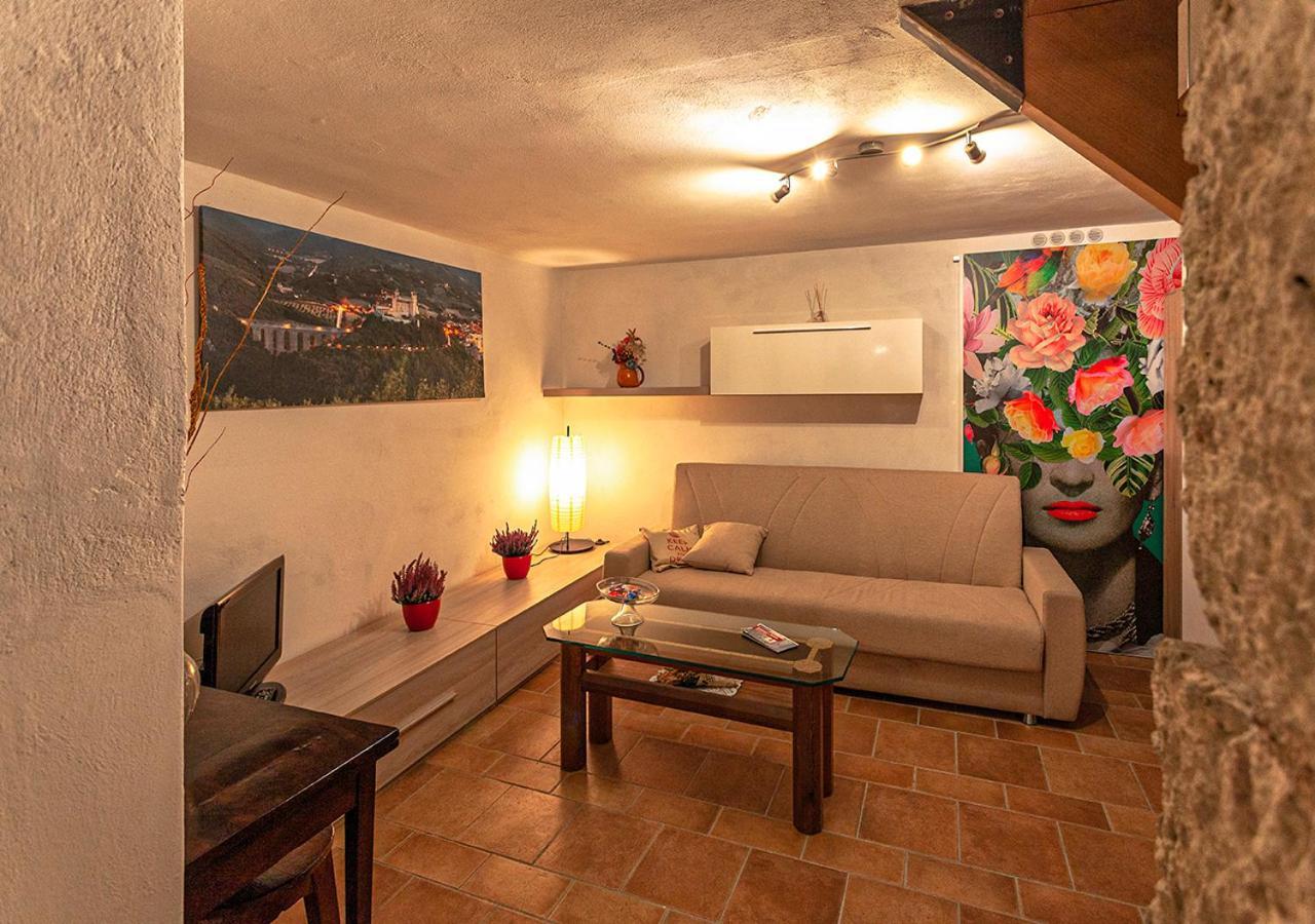 Casa In Zona Strategica Apartment Spoleto Ngoại thất bức ảnh