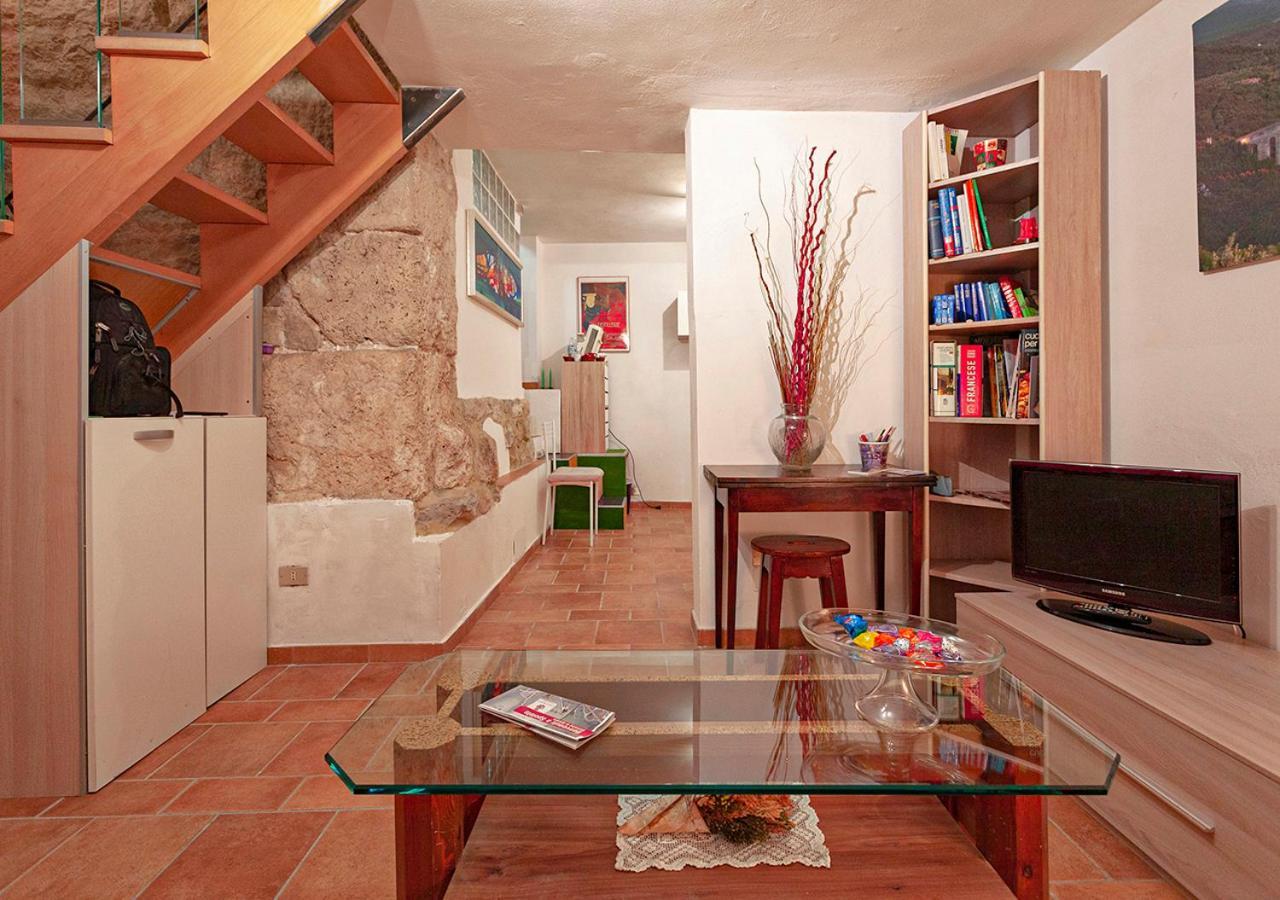 Casa In Zona Strategica Apartment Spoleto Ngoại thất bức ảnh
